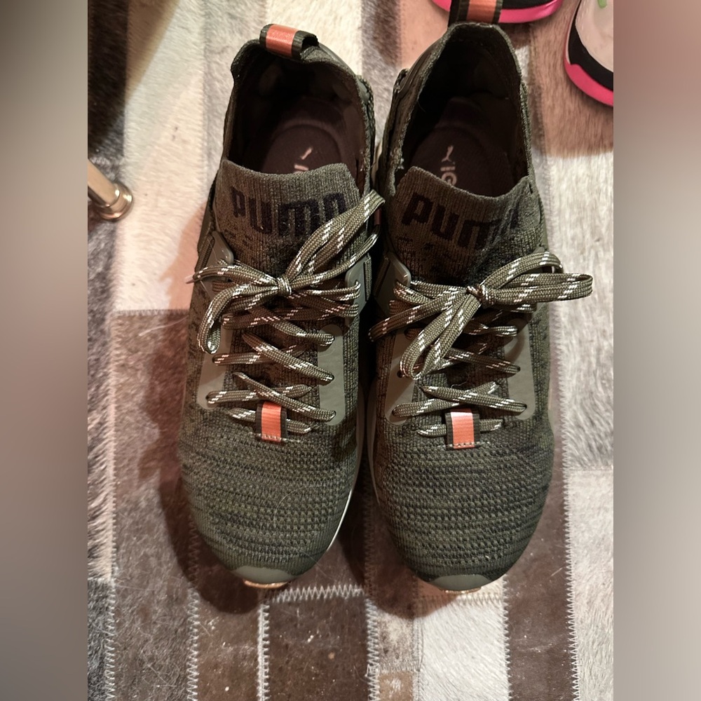 Puma Ignite Sneakers- worm once!